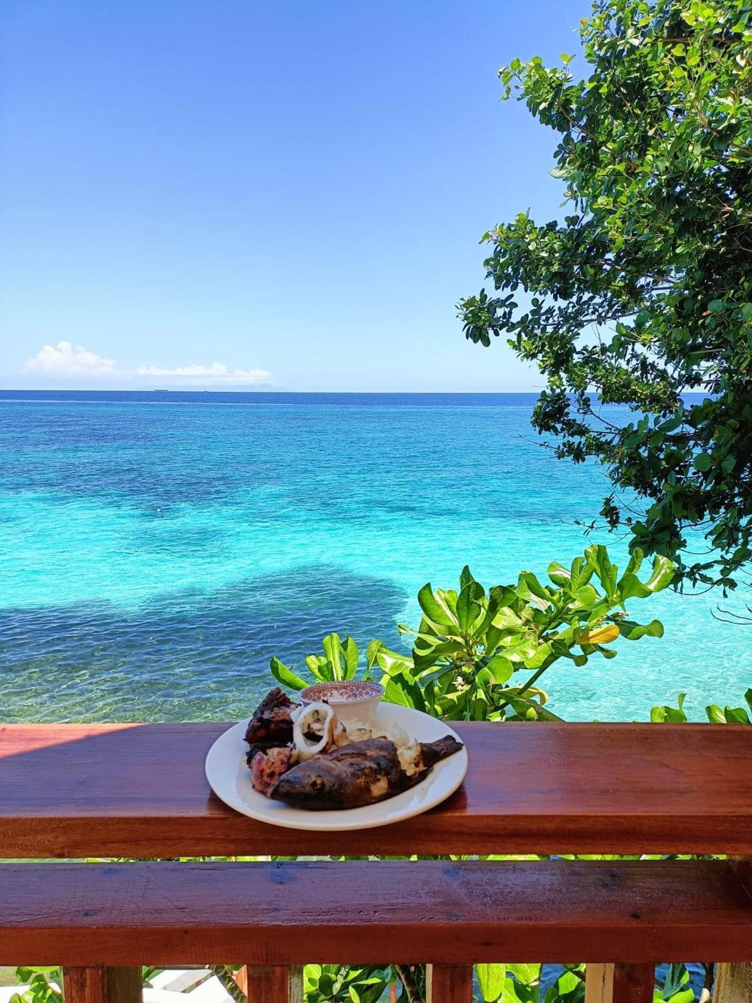 Blue Raven Resort Anda  Exterior foto